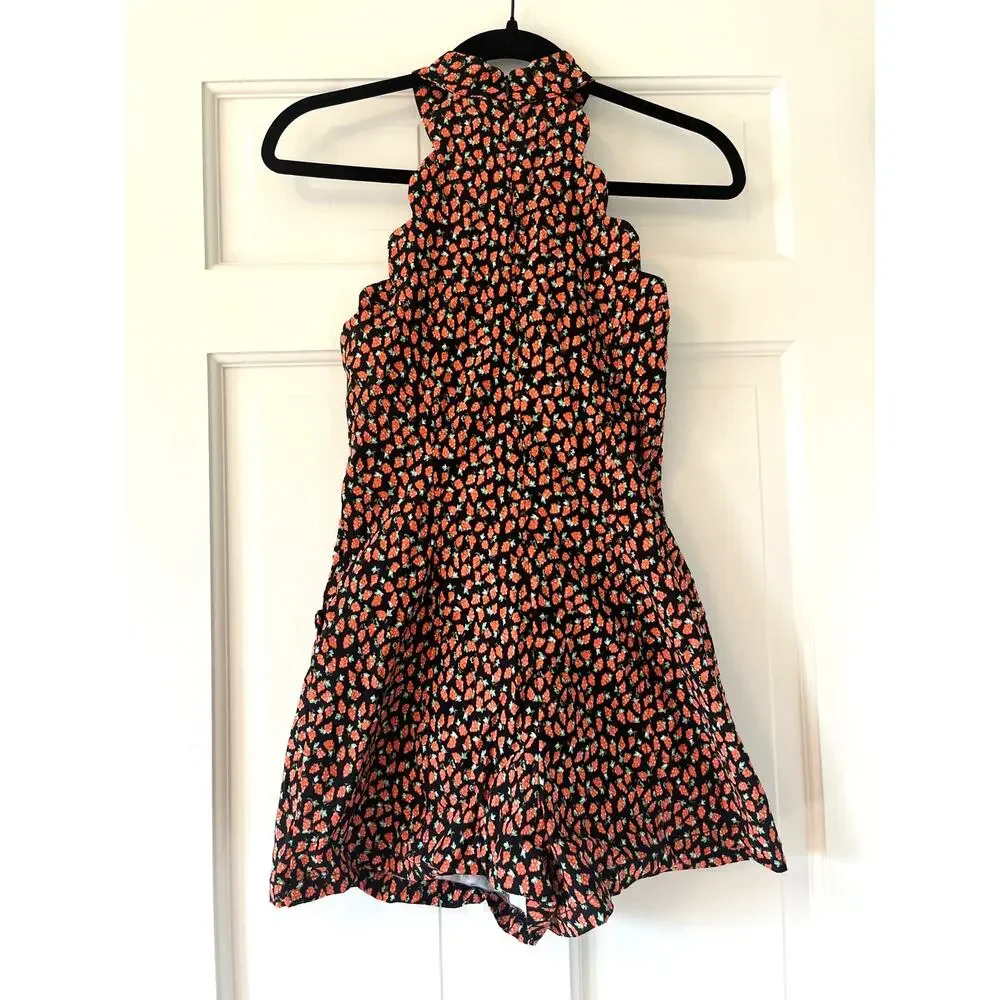 By Anthropologie Strawberry Scallop Halter Magic Fabric Romper US 0 UK 4 🍓 - Picture 6 of 10